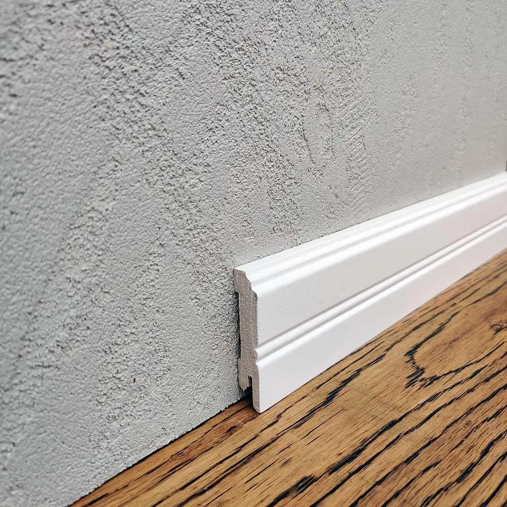 6590720876_w640_h640_plintus-mdf-bilij Плінтус МДФ білий RAL 9003 MDF LF-02 60х12х2000 - Зображення 1