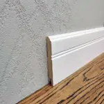 Плінтус МДФ білий RAL 9003 MDF LF-03 100х12х2000